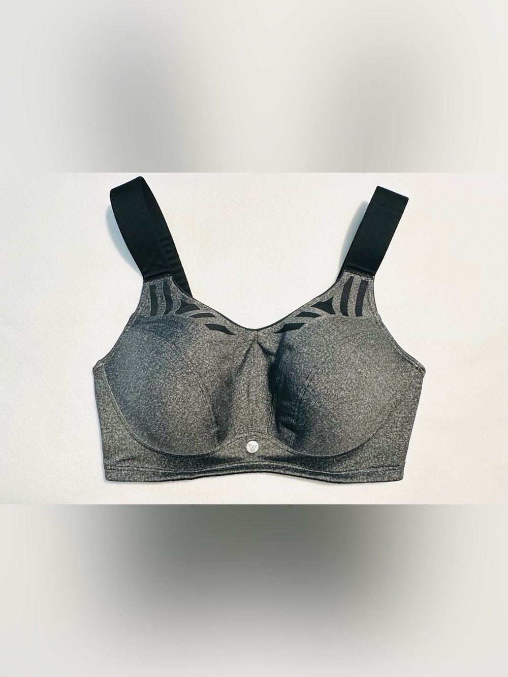 NWOT LIVI Max Support Wicking Women's Gray Wireless Support Bra Comfort Fit,38F